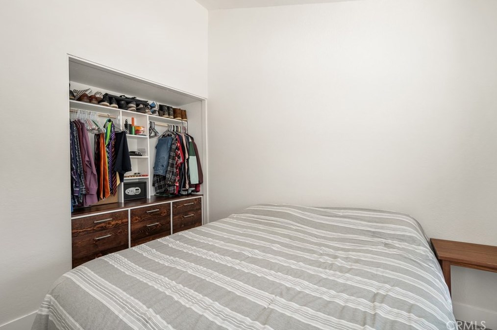 7400 Woodsboro Ave, Anaheim CA  92807-2428 exterior