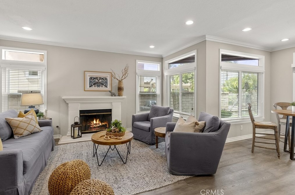 500 Laureltree Dr, Anaheim CA  92808-1626 exterior