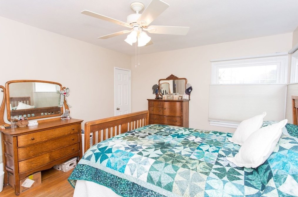 1101 Fern Dr, Fullerton CA 92833-2361 exterior