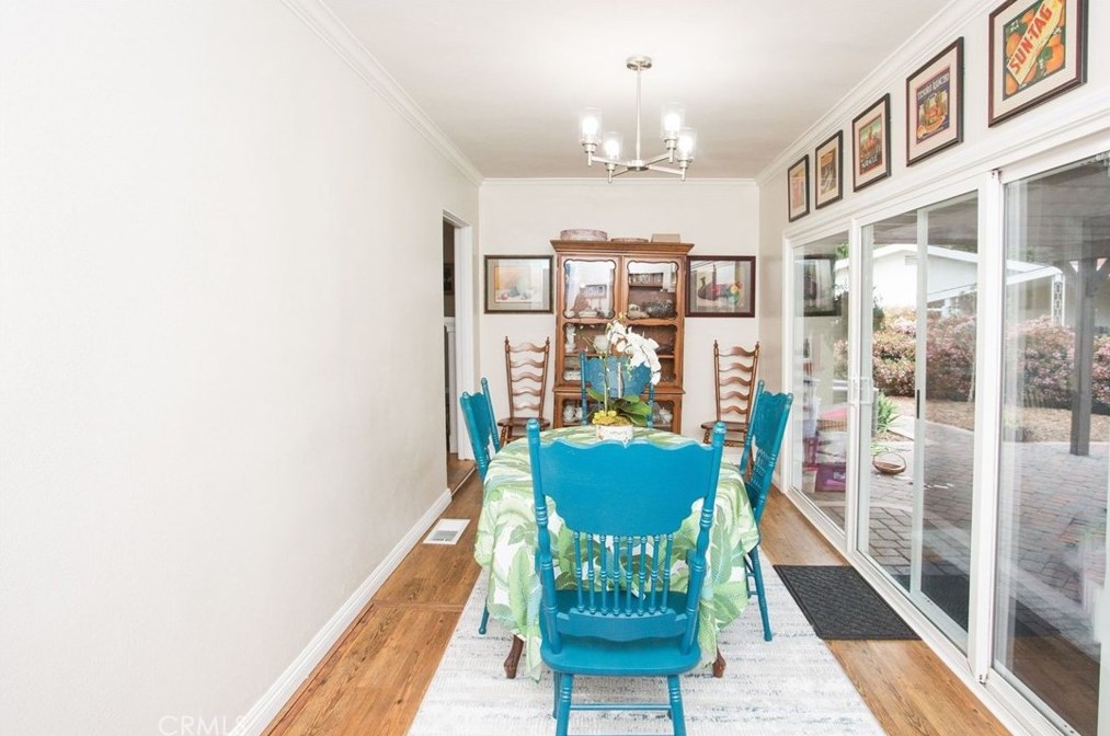 1101 Fern Dr, Fullerton CA 92833-2361 exterior