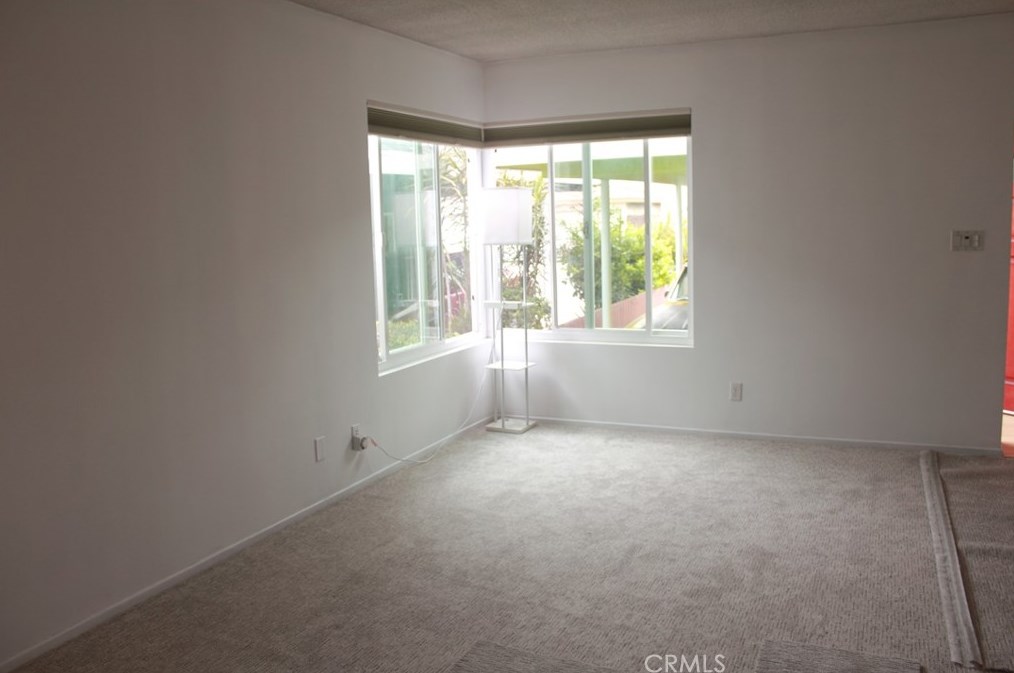 14915 Grevillea Ave, Lawndale CA  90260-3454 exterior