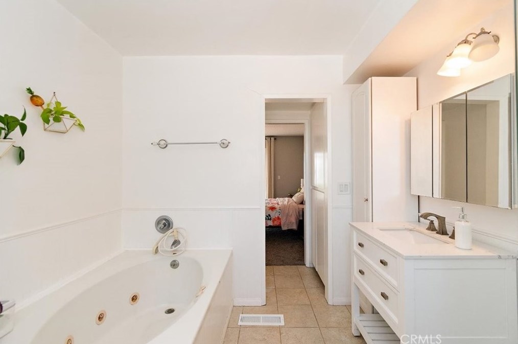 1915 Kanola Rd, La Habra CA  90631-8220 exterior