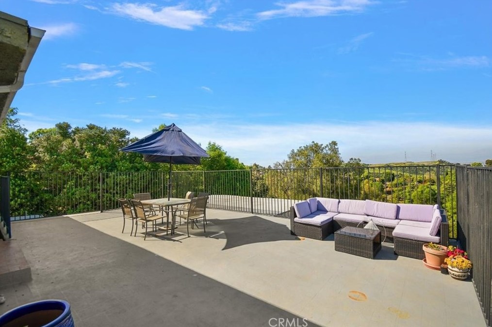 1915 Kanola Rd, La Habra CA  90631-8220 exterior