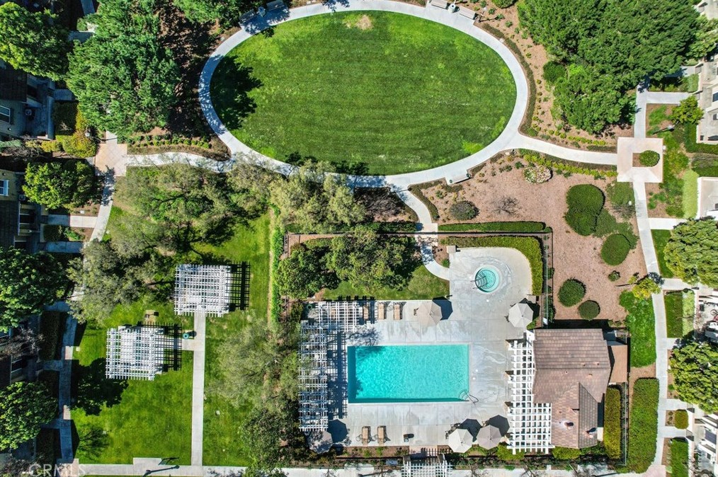 1372 Mc Fadden Dr, Fullerton CA  92833-5604 exterior