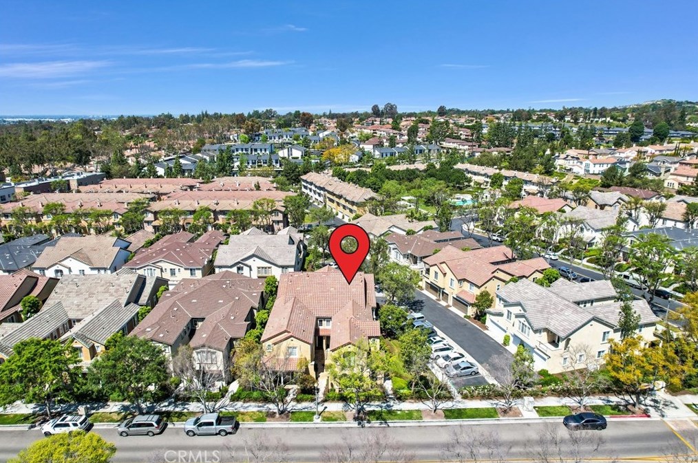 1372 Mc Fadden Dr, Fullerton CA  92833-5604 exterior