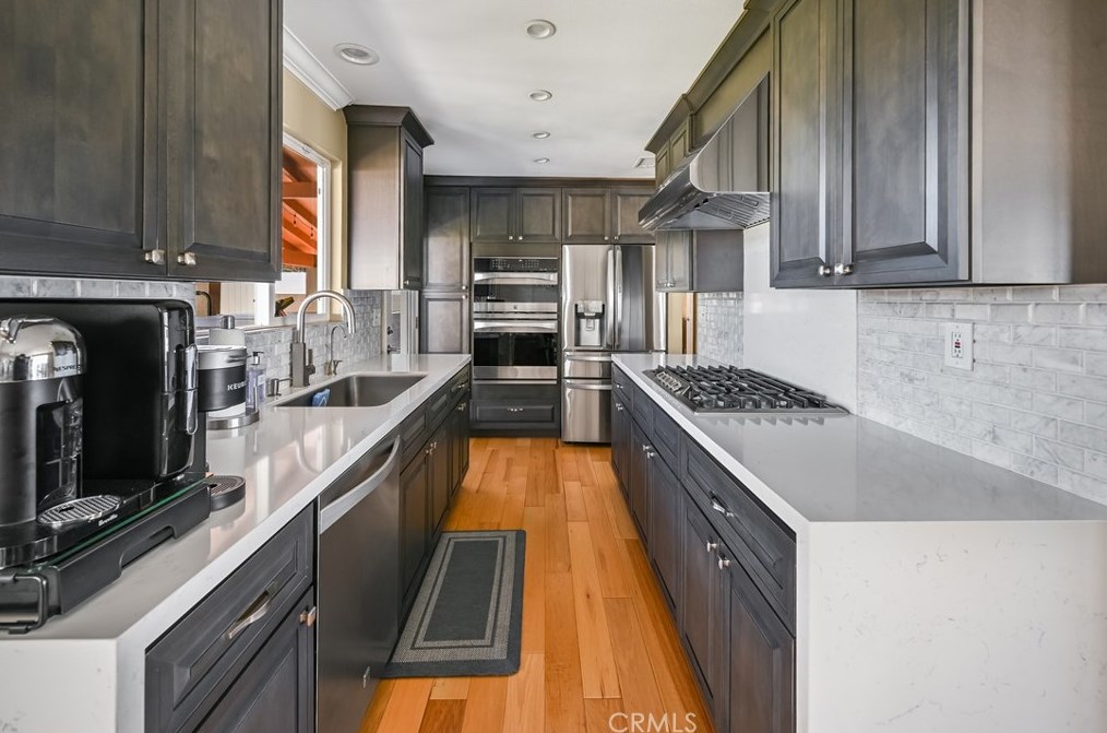 6766 San Benito Way, Buena Park CA  90620-3742 exterior
