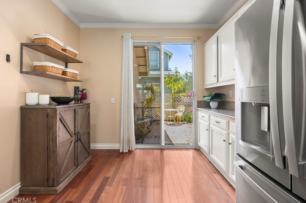337 Honeysuckle Ln, Brea CA  92821-5035 exterior