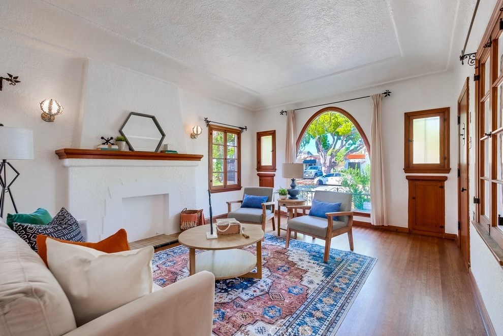 3565 Lemon Ave, Long Beach CA  90807-4747 exterior