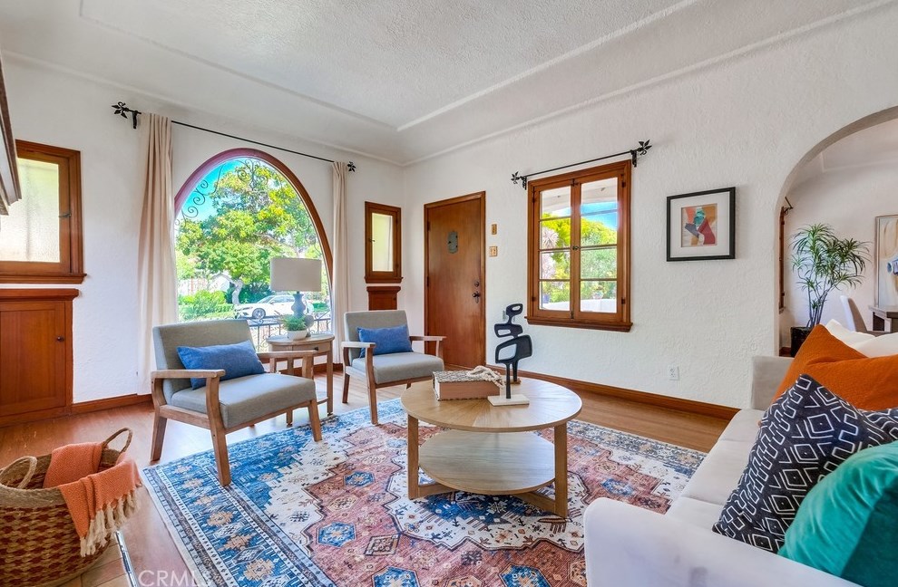 3565 Lemon Ave, Long Beach CA  90807-4747 exterior