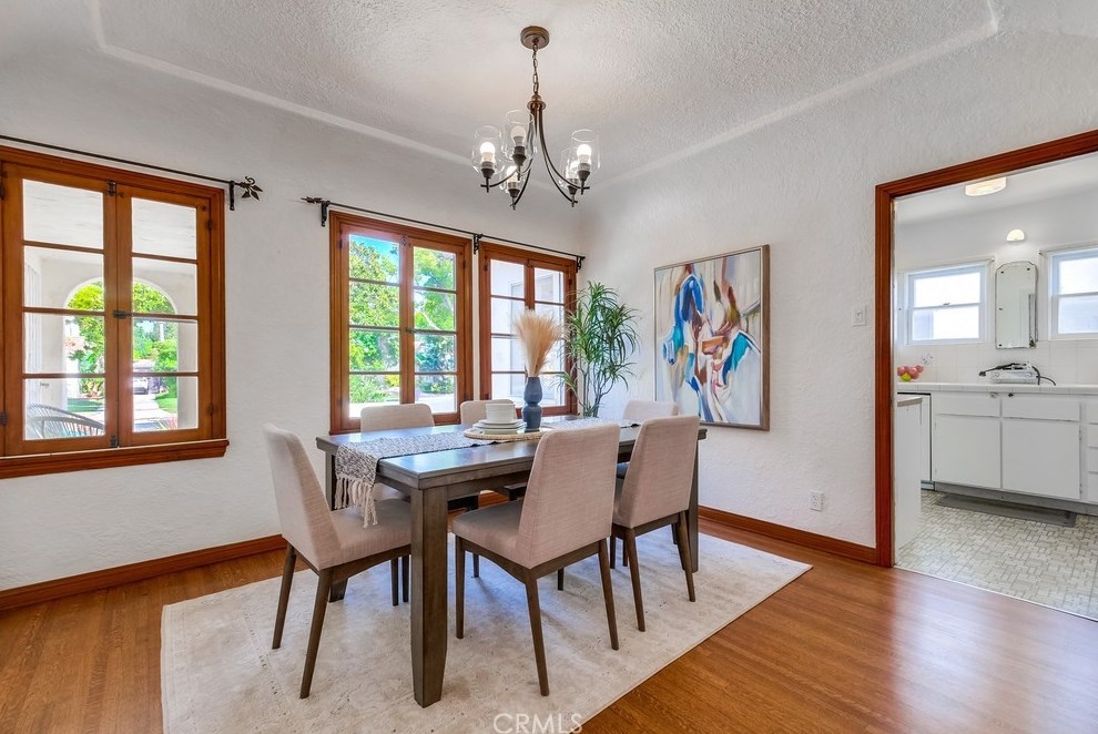 3565 Lemon Ave, Long Beach CA  90807-4747 exterior