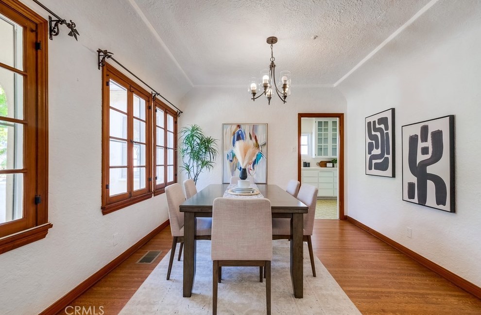 3565 Lemon Ave, Long Beach CA  90807-4747 exterior