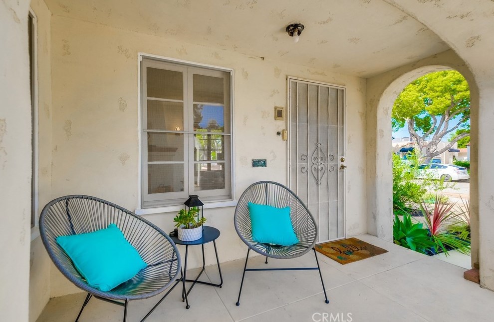 3565 Lemon Ave, Long Beach CA  90807-4747 exterior