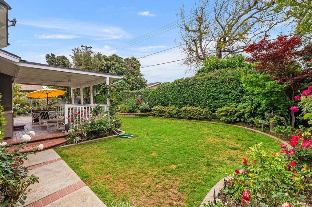 1224 Orange Grv Ave, Orange CA 92867-7027 exterior