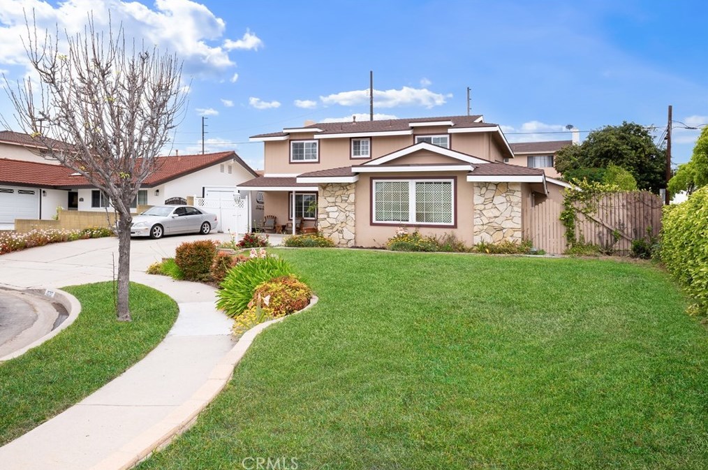 15757 Creswick Dr, La Mirada CA  90638-1504 exterior
