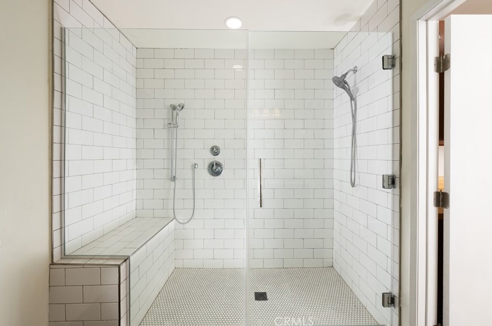 15757 Creswick Dr, La Mirada CA  90638-1504 exterior