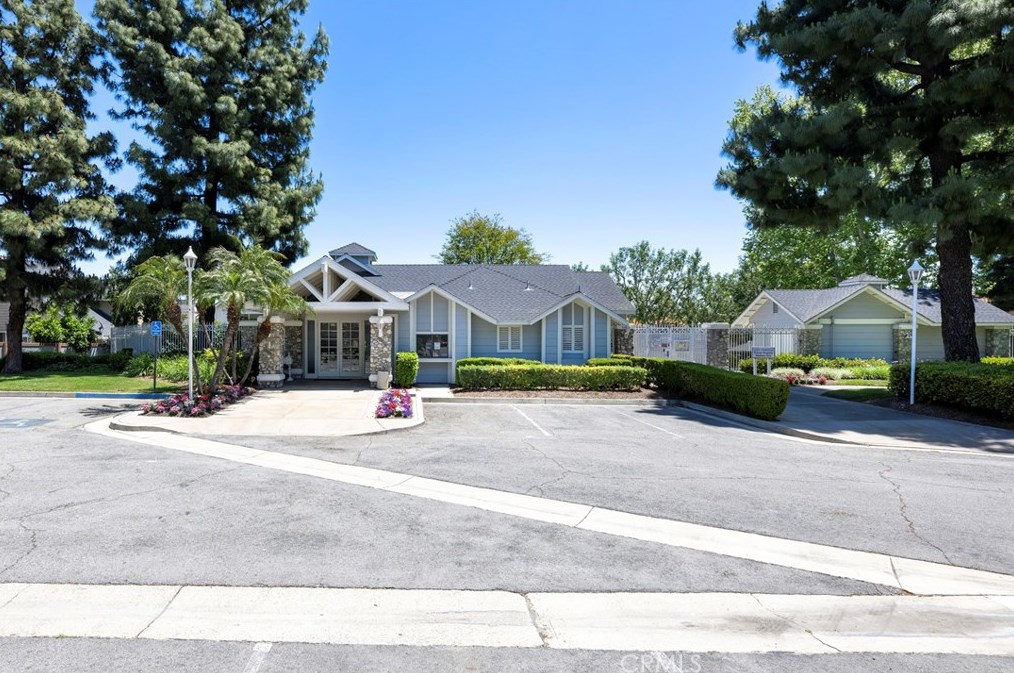 2518 Caribou Pl, Ontario CA  91761-0370 exterior