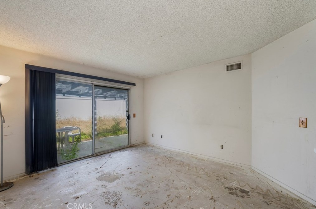 2518 Caribou Pl, Ontario CA  91761-0370 exterior