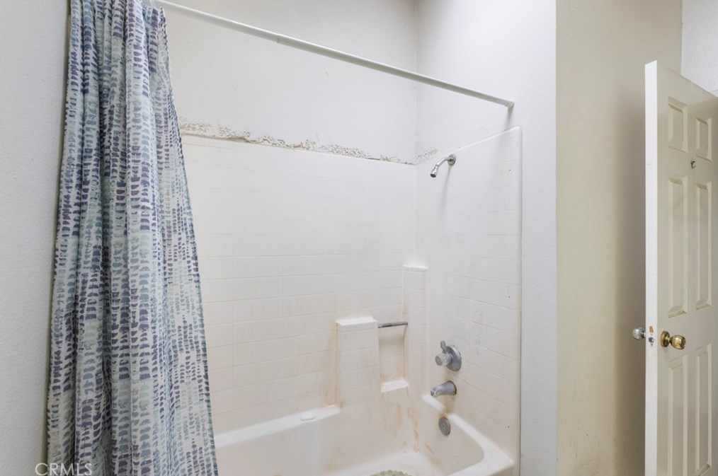 2518 Caribou Pl, Ontario CA  91761-0370 exterior