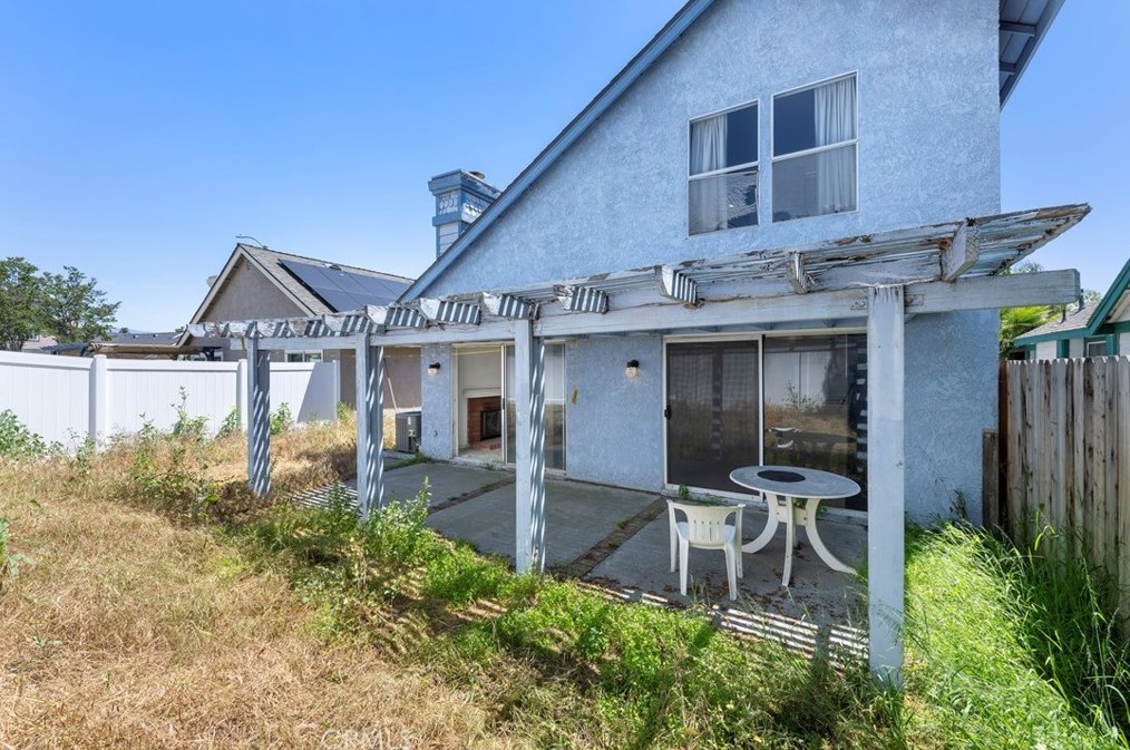 2518 Caribou Pl, Ontario CA  91761-0370 exterior
