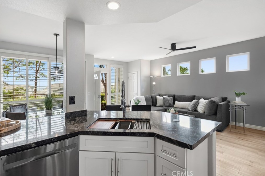 1017 Gibraltar Ave, Anaheim CA  92808-1574 exterior