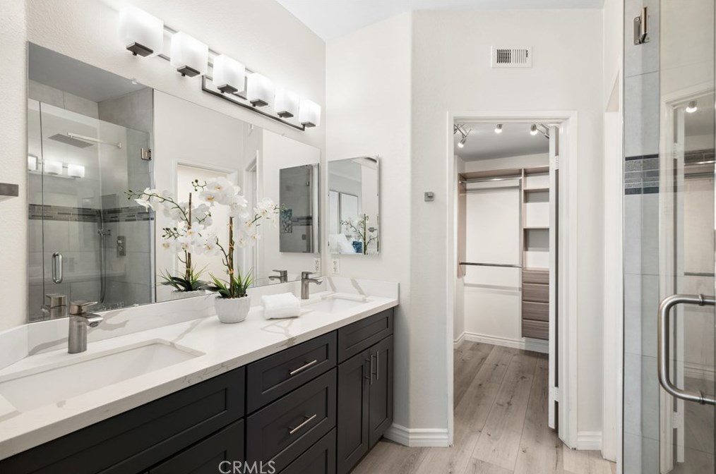 1017 Gibraltar Ave, Anaheim CA  92808-1574 exterior