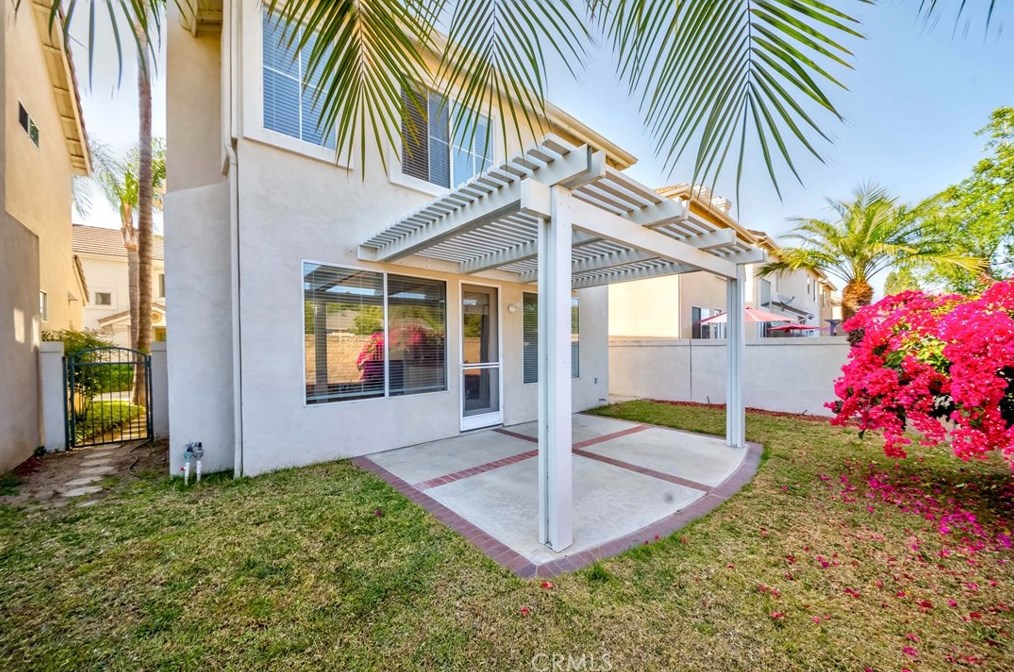 13616 Greenoak Ct, La Mirada CA  90638-6536 exterior