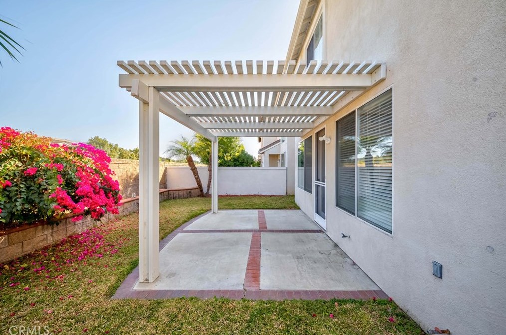 13616 Greenoak Ct, La Mirada CA  90638-6536 exterior