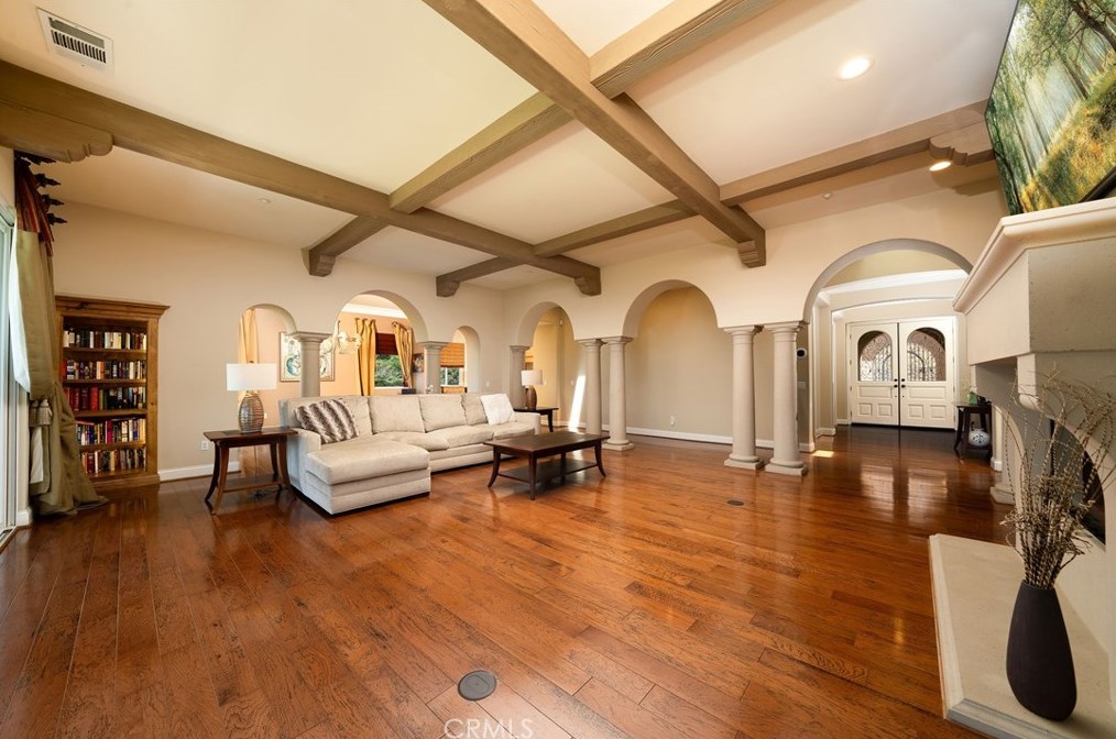 501 Dorothea Rd, La Habra CA 90631-8181 exterior