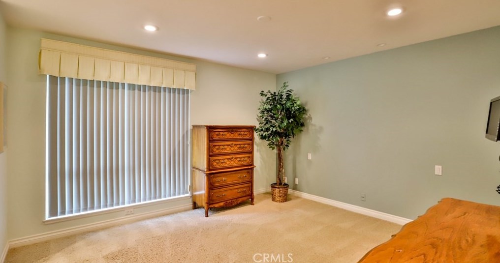 13732 Typee Way, Irvine CA  92620-3272 exterior