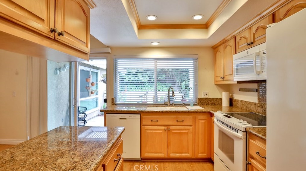 13732 Typee Way, Irvine CA  92620-3272 exterior