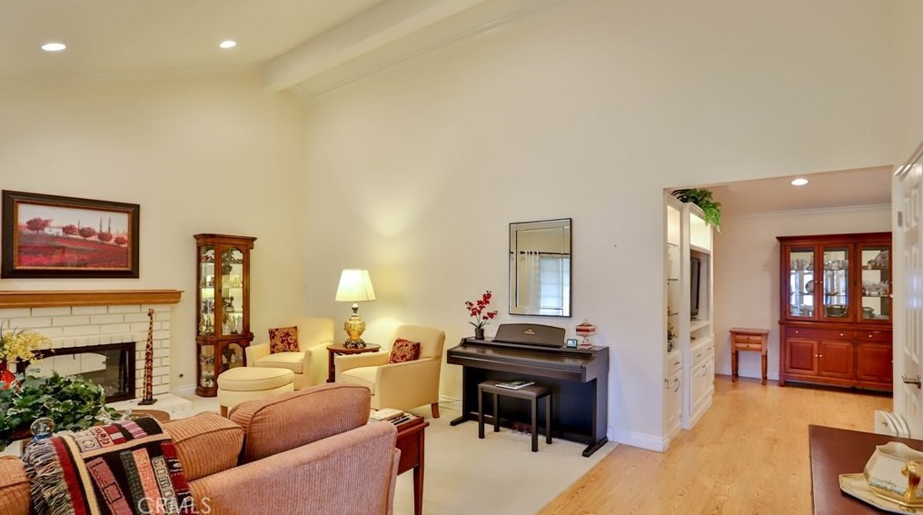 13732 Typee Way, Irvine CA  92620-3272 exterior