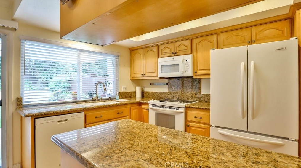 13732 Typee Way, Irvine CA  92620-3272 exterior