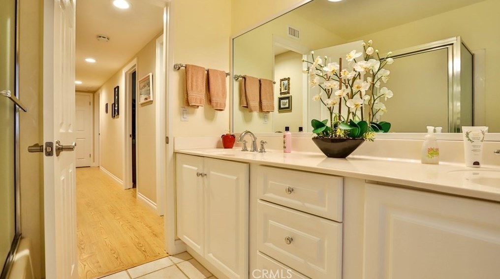 13732 Typee Way, Irvine CA  92620-3272 exterior