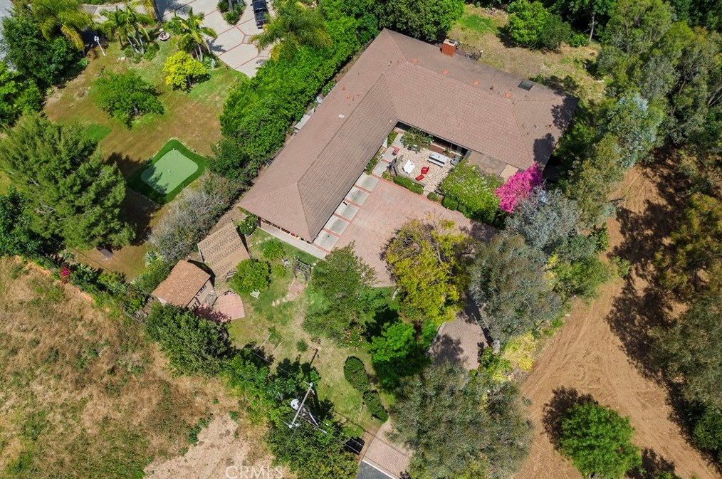 1201 Valencia Mesa Dr, Fullerton CA 92833-2219 exterior