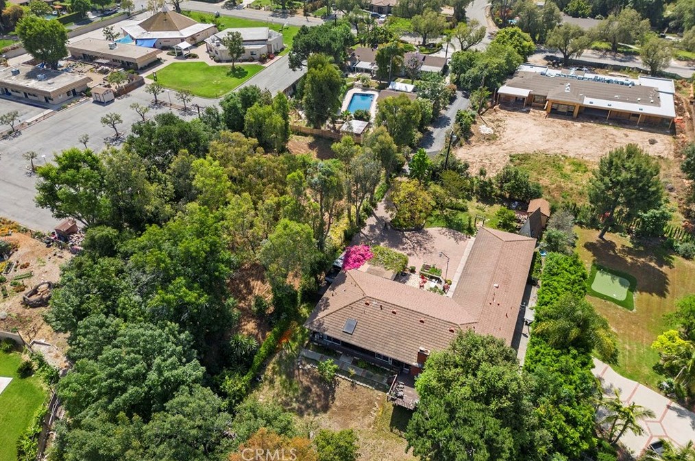 1201 Valencia Mesa Dr, Fullerton CA 92833-2219 exterior