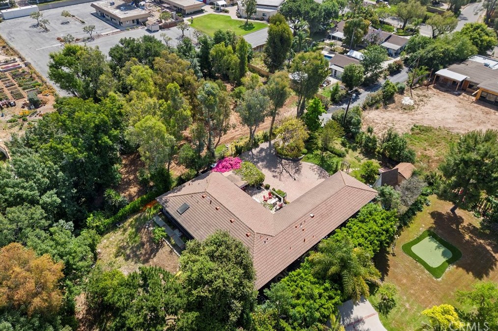 1201 Valencia Mesa Dr, Fullerton CA 92833-2219 exterior