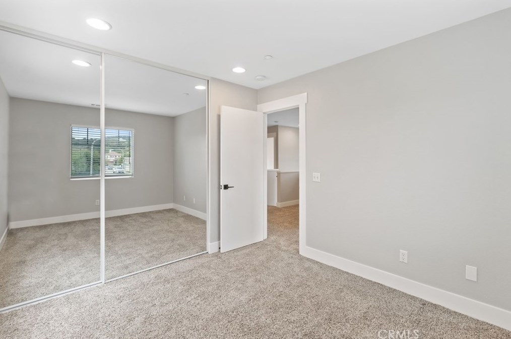 489 Hummingbird Dr, Brea CA 92823-1015 exterior