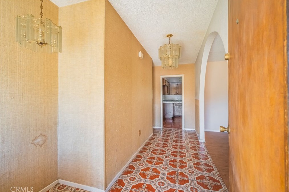 18395 Alexander St, Perris CA 92570-8454 exterior