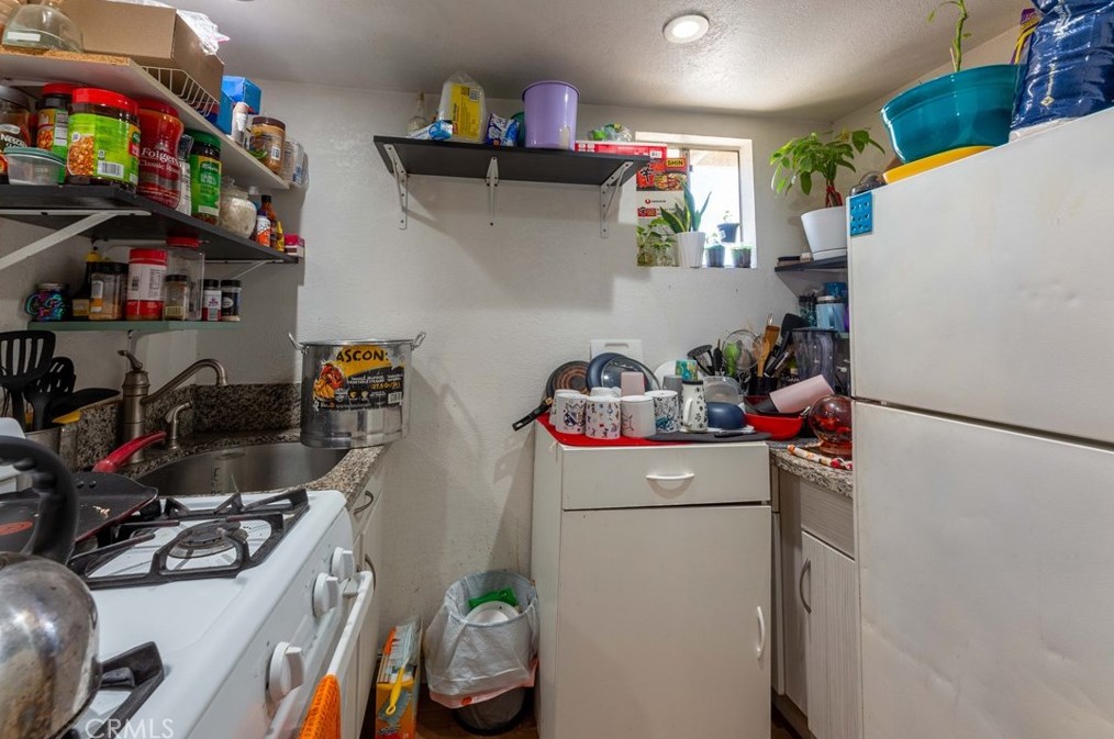 414 Emily St, Anaheim CA  92805-4734 exterior
