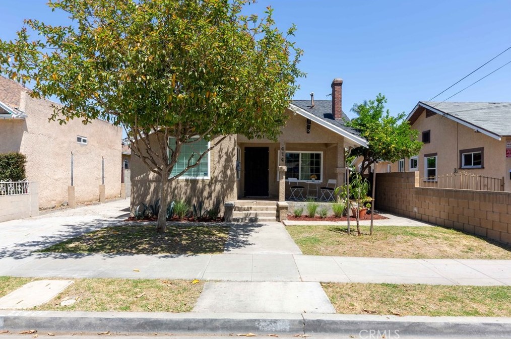414 Emily St, Anaheim CA  92805-4734 exterior