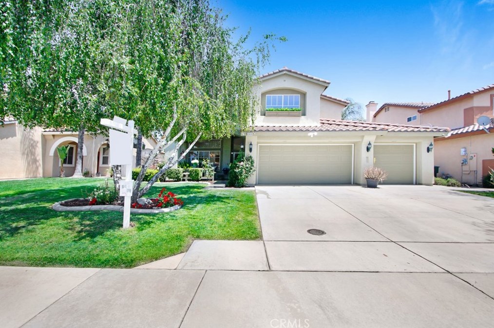 8900 Greenlawn St, Riverside CA  92508-2507 exterior