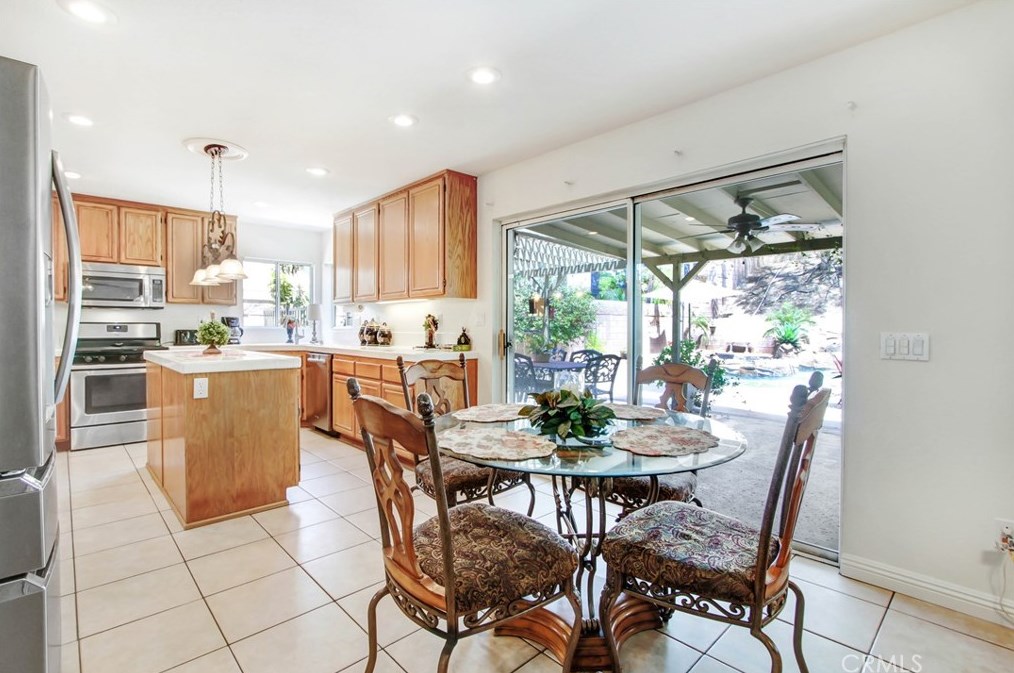 8900 Greenlawn St, Riverside CA  92508-2507 exterior