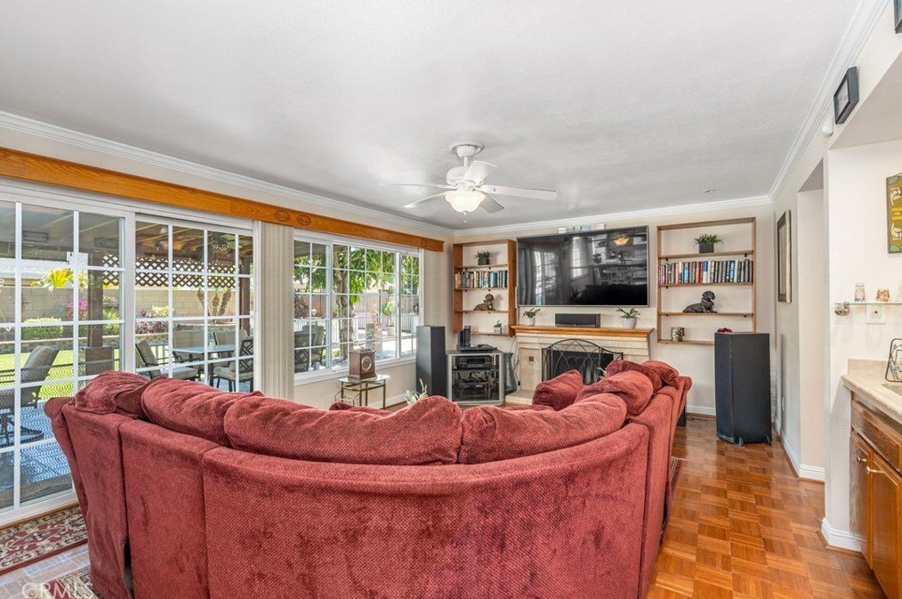 2437 Sandpiper Pl, Ontario CA  91761-6249 exterior