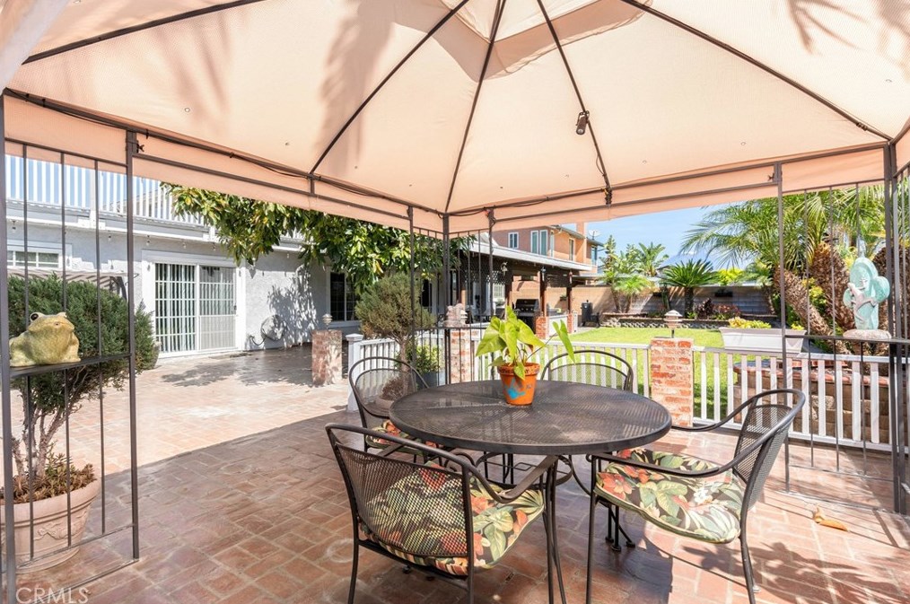 2437 Sandpiper Pl, Ontario CA  91761-6249 exterior