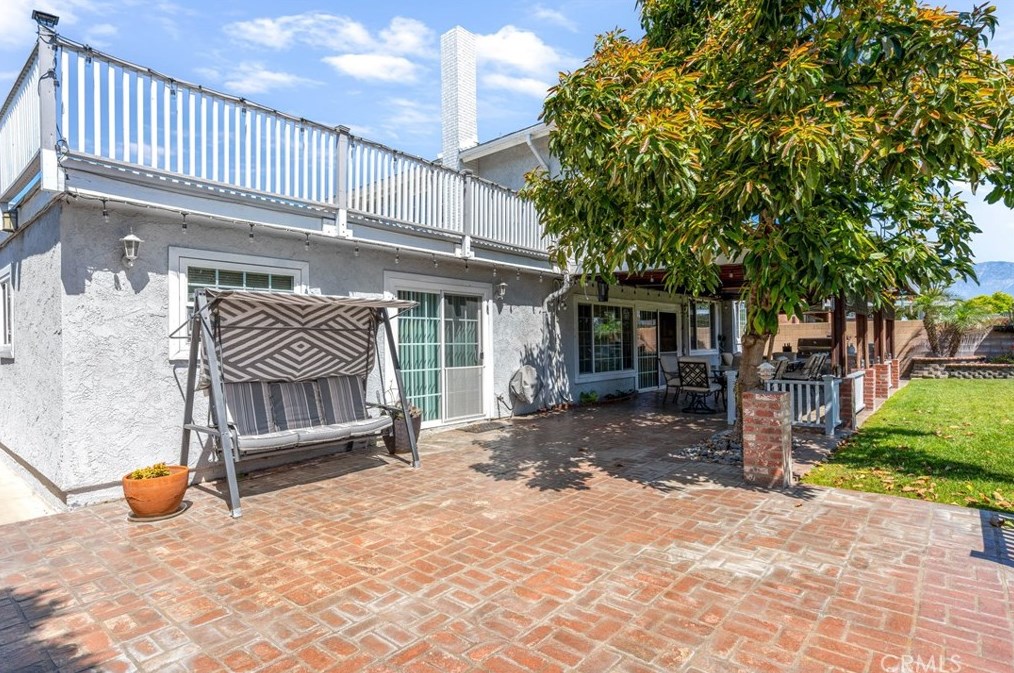 2437 Sandpiper Pl, Ontario CA  91761-6249 exterior