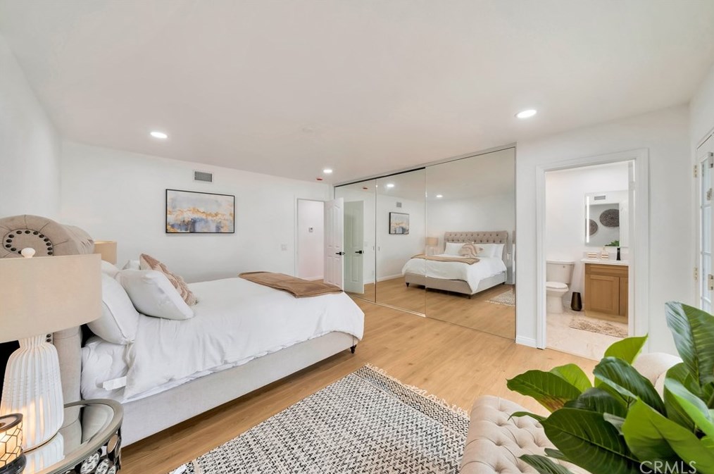 4831 Redbluff Cir, Irvine CA  92604-2475 exterior