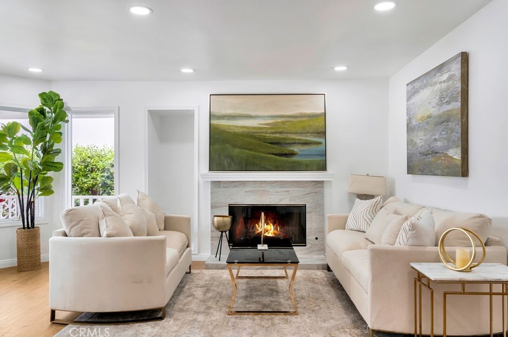 4831 Redbluff Cir, Irvine CA  92604-2475 exterior