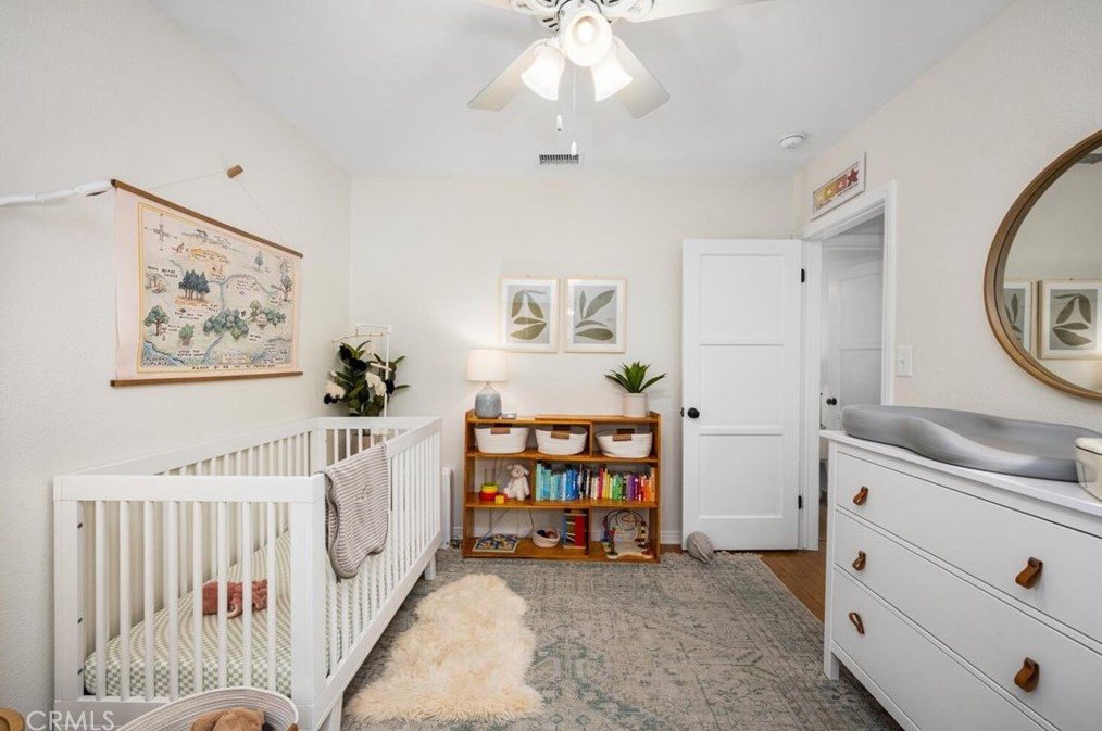 4924 Ferro St, Long Beach CA  90815-2738 exterior