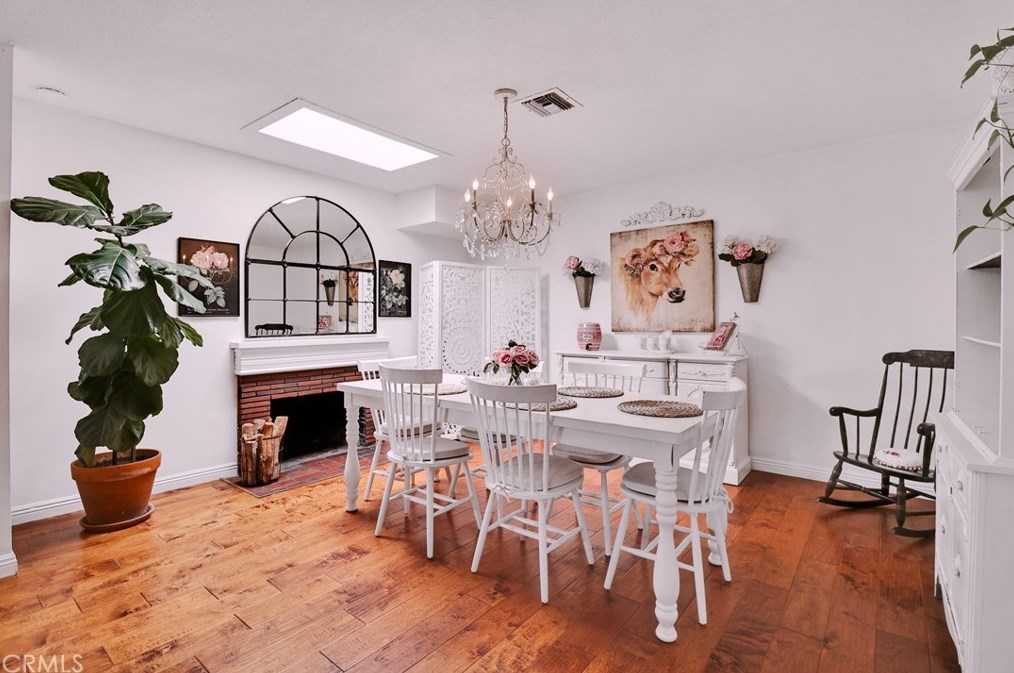 2929 Petaluma Ave, Long Beach CA  90815-1616 exterior