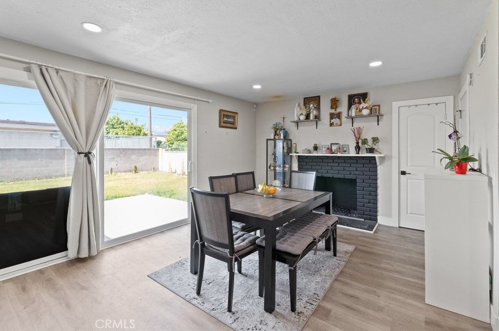 3181 Rome Ave, Anaheim CA  92804-3810 exterior